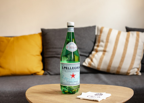 Eau minérale gazeuse San Pellegrino 1L